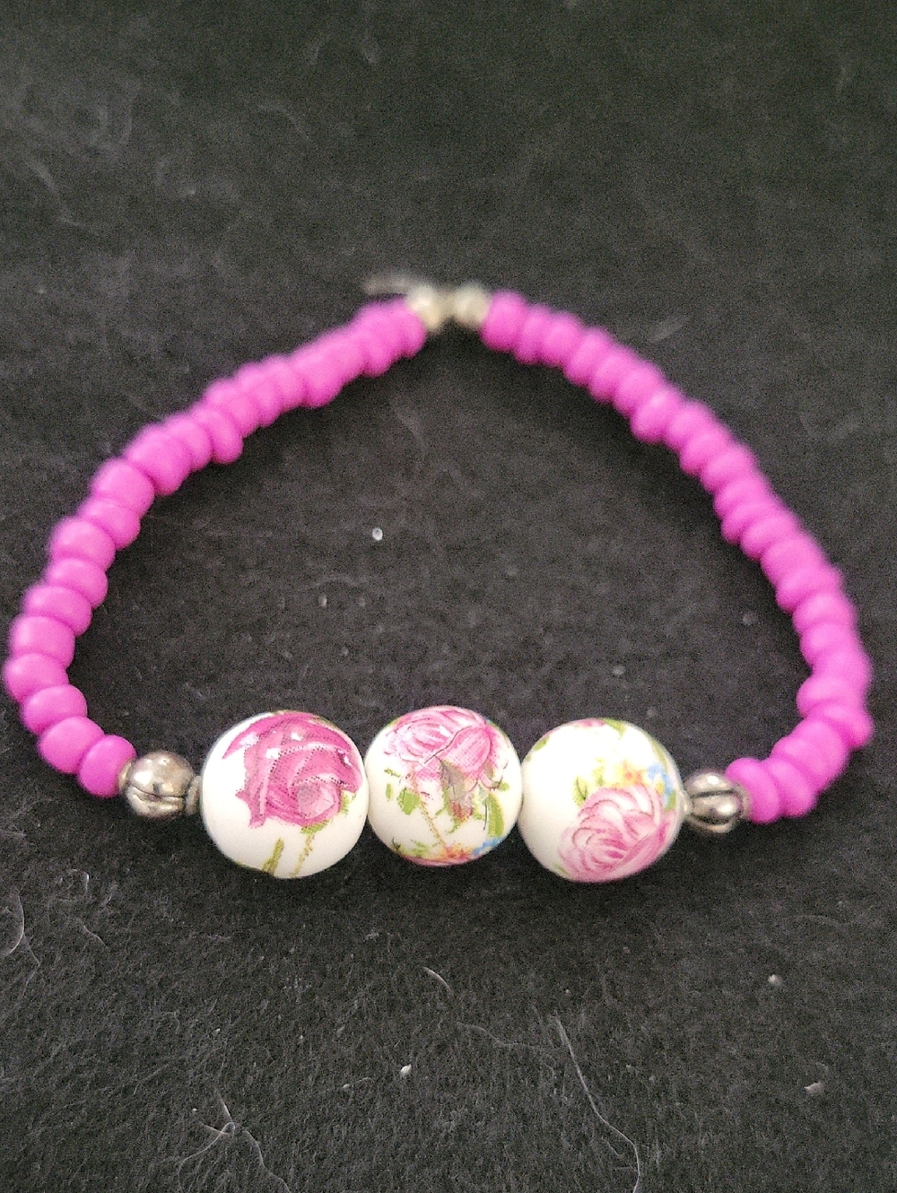 Source Unknown Pink Bead Bracelet with Floral Porcelain Accents
